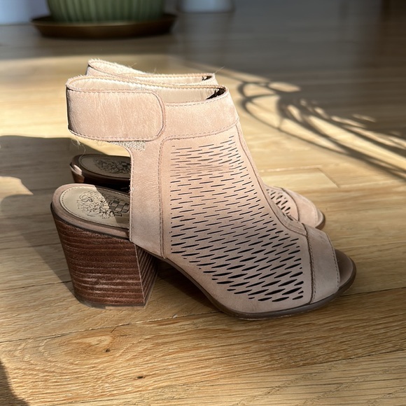 Vince Camuto Cut-Out Sandel/Ankle Boot - Picture 3 of 6